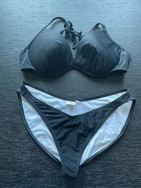 Lady M Black Pageant Competition Bodybuilding Bikini size medium